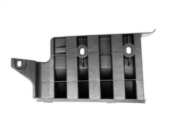 Acceder a la pieza Soporte central derecho del parachoques trasero (4 puertas)