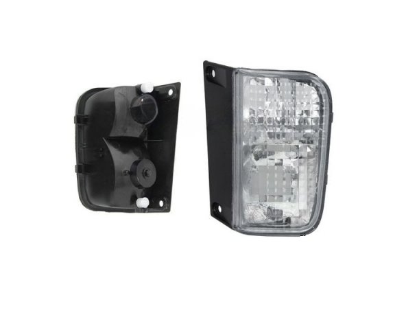 Acceder a la pieza Piloto marcha atrás trasero, derecho