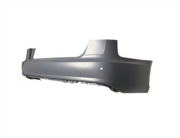 Acceder a la pieza Parachoques trasero imprimado, agujeros sensores (4 puertas)